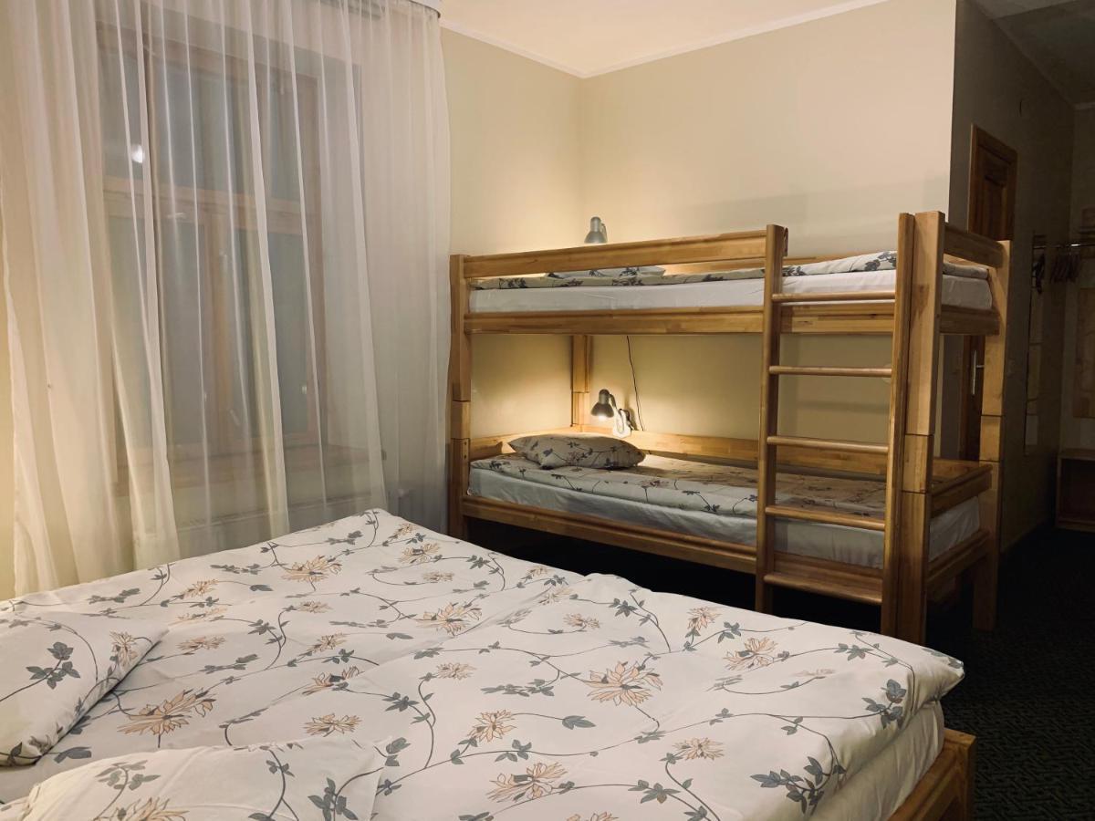 Hotel Katrina سيسيس المظهر الخارجي الصورة